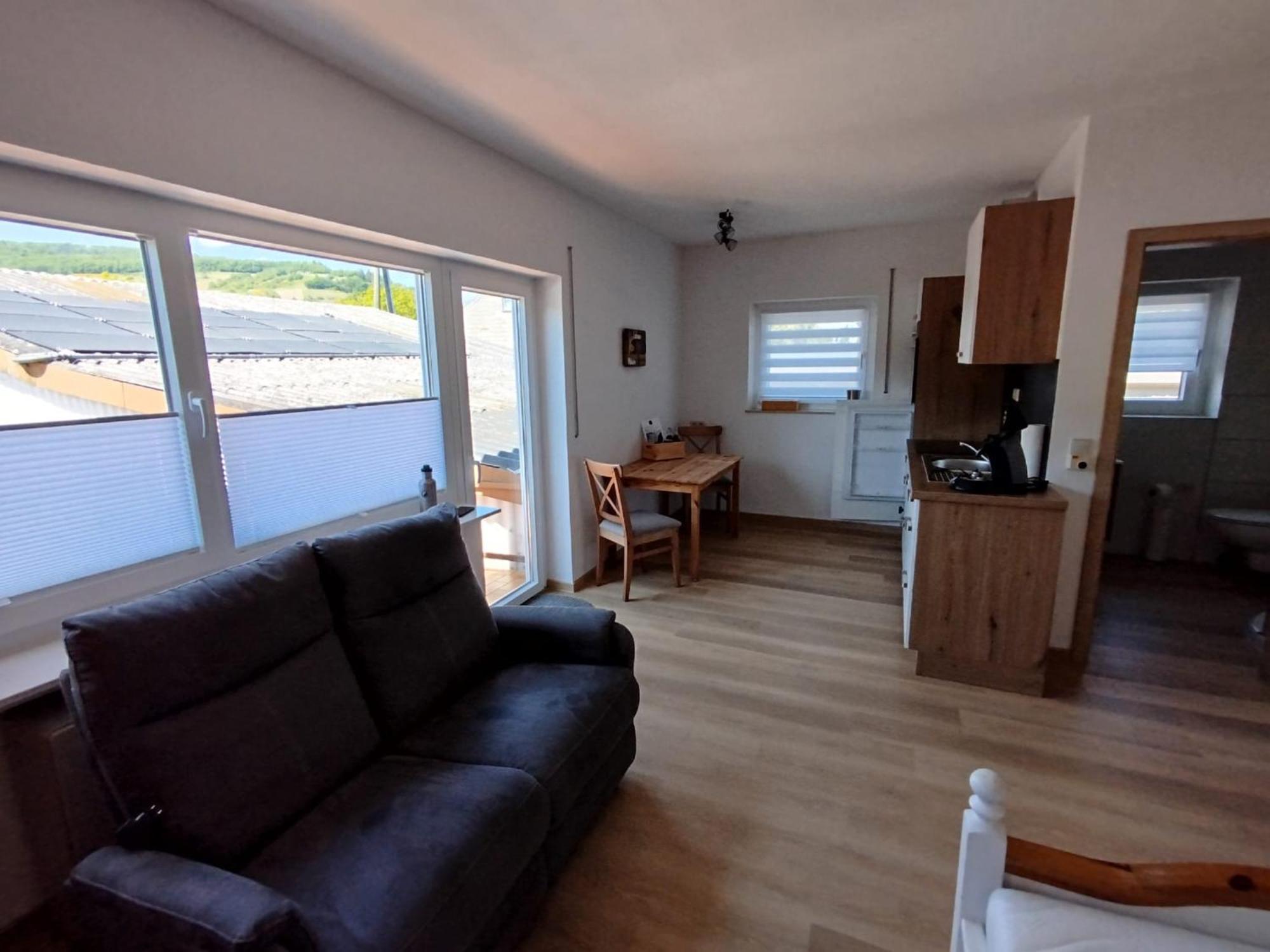 Moselferienweingut Schaefer Apartment Wintrich Ruang foto